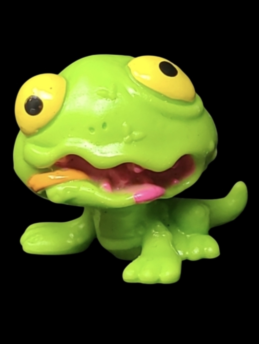 2013 Moose The Ugglys Pet Shop Mini Figure Series-1 Grossest #057 Rep-Vile